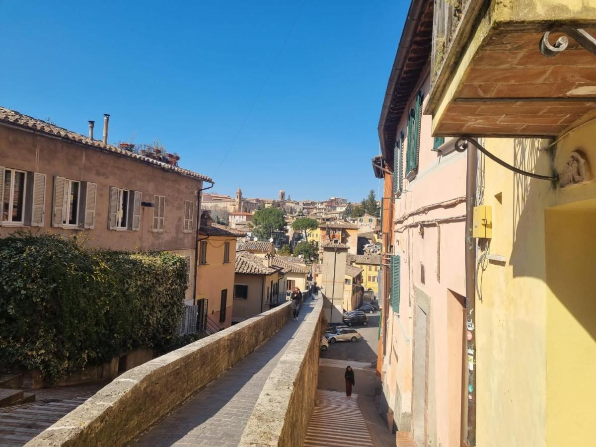 Artist apartment centro storico Perugia Exterior foto